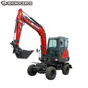 excavateur sur roues