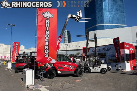 Rhinocéros à CONEXPO - LAS VEGAS